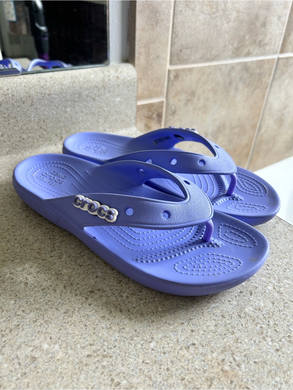 CROCS Women’s Purple Lavender Flip Sandals - Picture 4 of 5